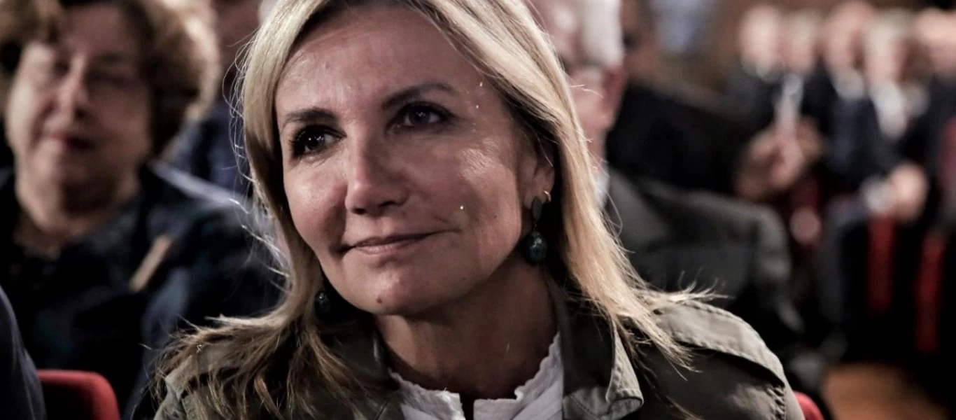 Μαρέβα Μητσοτάκη προς Μπριζίτ Μακρόν: «Το θερμό σας καλωσόρισμα, μας άγγιξε βαθιά» (φωτο)